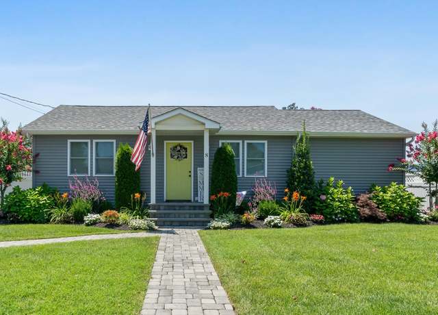 Property at 8 Texas Ave, Villas, NJ 08251, 3 beds, 2 baths