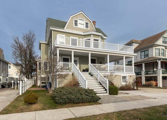 Property at 215 E 24th Ave, Wildwood, NJ 08260, 11 beds, 7 baths