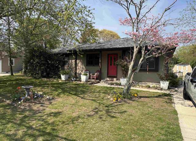 Property at 635 Townbank Rd, North Cape May, NJ 08204, 3 beds, 2 baths