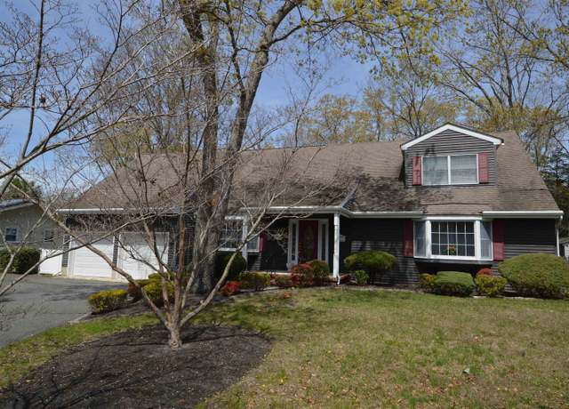 Property at 10 Timberlea Ln, Cape May Court House, NJ 08210-1936, 4 beds, 2.5 baths