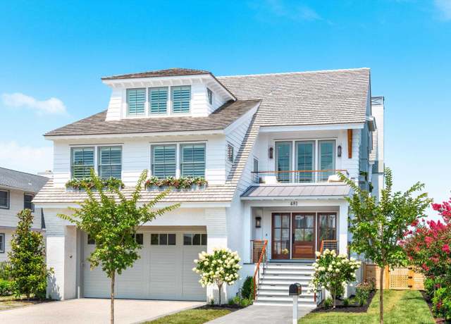 Property at 481 42nd St, Avalon, NJ 08202, 7 beds, 8 baths