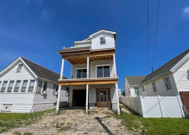 Property at 1208 New York Ave, North Wildwood, NJ 08260, 5 beds, 3 baths