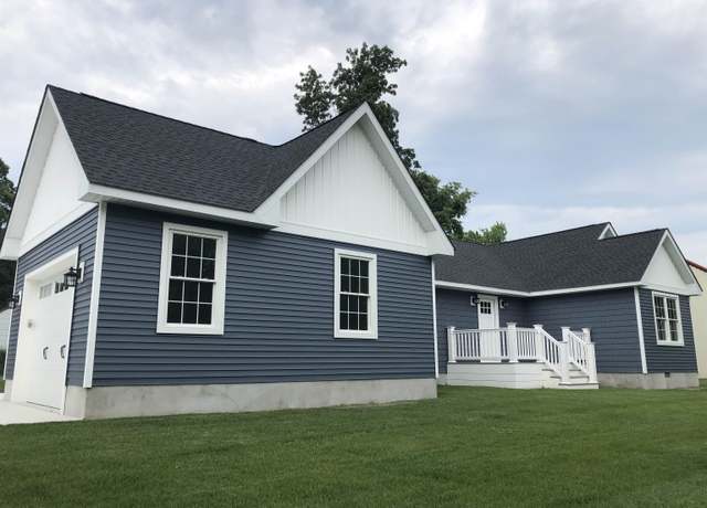 Property at 445 Dias Rd, Cape May Court House, NJ 08210-3354, 4 beds, 2.5 baths
