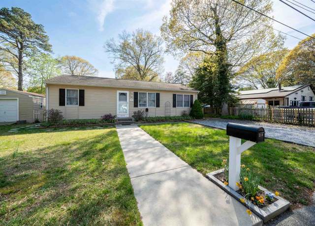 Property at 214 E New York Ave, Villas, NJ 08251, 3 beds, 2 baths