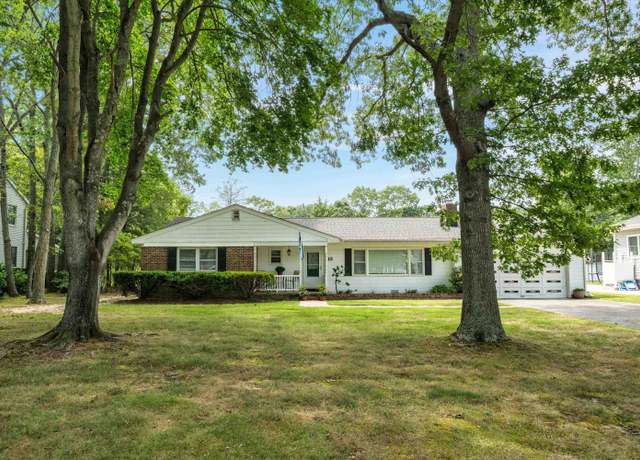 Property at 13 Shadow Ln, Cape May Court House, NJ 08210-1933, 3 beds, 2 baths