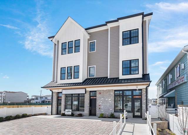 Property at 310 42nd Pl Unit 202W, Sea Isle City, NJ 08243, 2 beds, 2.5 baths