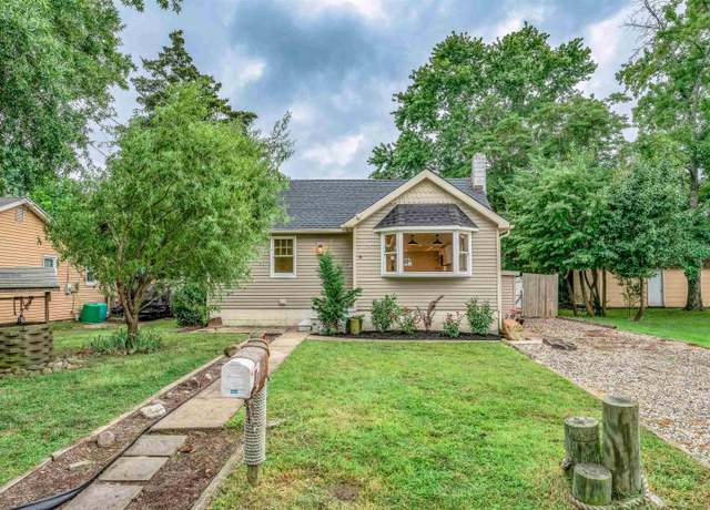 Property at 22 Ellery Rd, Villas, NJ 08251, 3 beds, 1 bath