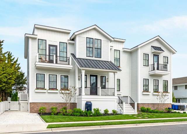 Property at 10017 Corinthian Dr, Stone Harbor, NJ 08247, 7 beds, 6.5 baths