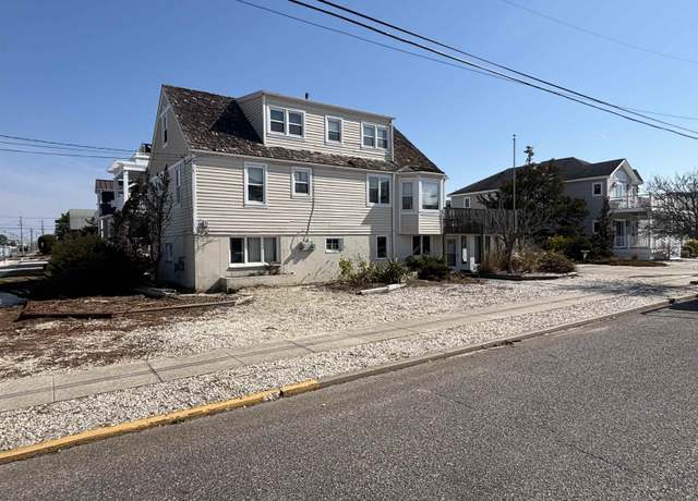 Property at 1889 Avalon Ave, Avalon, NJ 08202, 5 beds, 2 baths