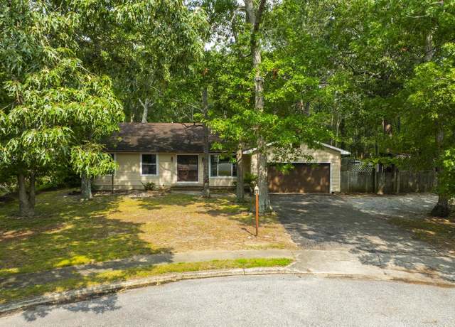Property at 8 Sheila Ave, Seaville, NJ 08230, 3 beds, 3 baths