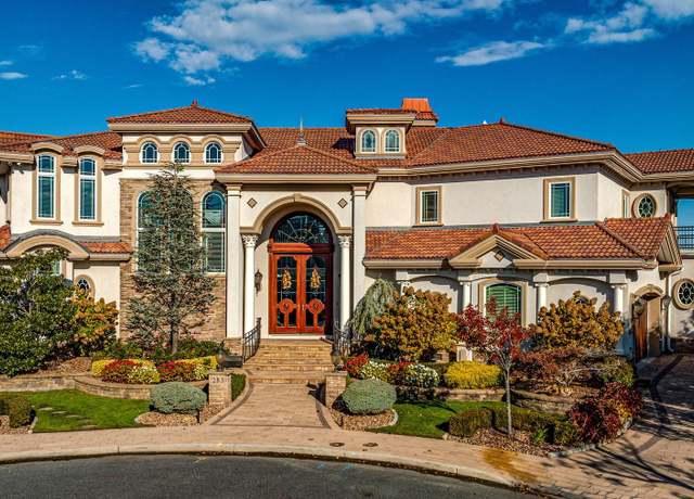 Property at 283 Bayshore Dr, Ocean City, NJ 08226, 6 beds, 5.5 baths