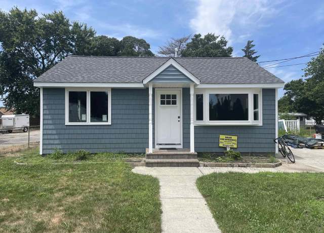 Property at 500 Winslow Ave, North Cape May, NJ 08204-3052, 2 beds, 2 baths