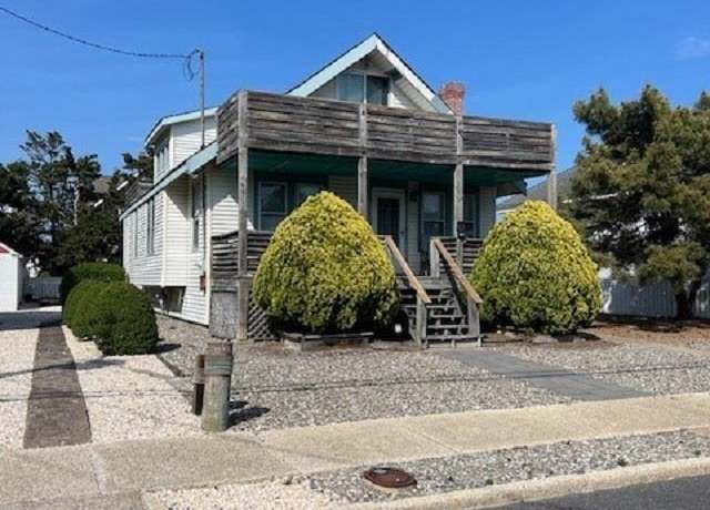 Property at 55 W 22nd St, Avalon, NJ 08202, 4 beds, 2 baths