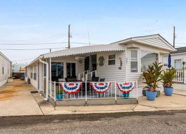 Property at 37 Cresse Ave, Lower Township, NJ 08260, 3 beds, 1.5 baths