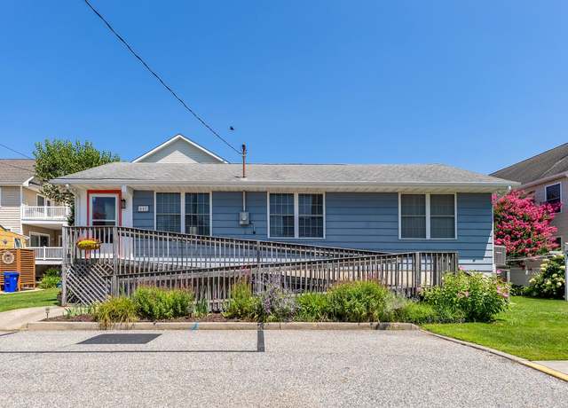 Property at 647 Barry Rd, Avalon, NJ 08202, 3 beds, 2 baths