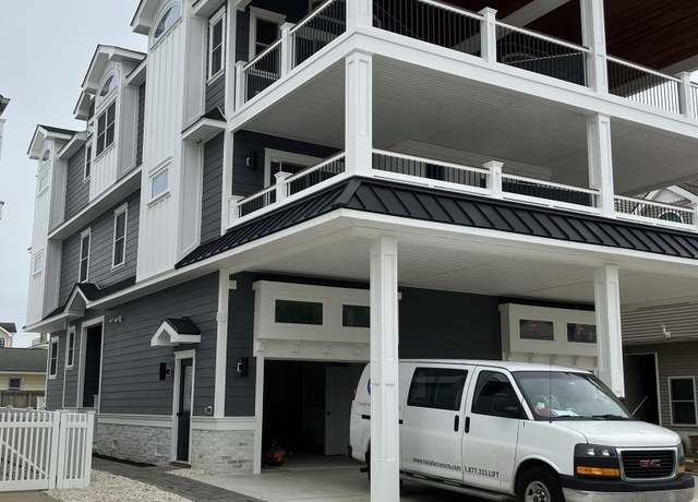 Property at 126 E 81st St Unit East, Sea Isle City, NJ 08243, 6 beds, 4.5 baths
