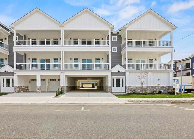 Property at 165 E Garfield Ave #108, Wildwood, NJ 08260, 2 beds, 2.5 baths