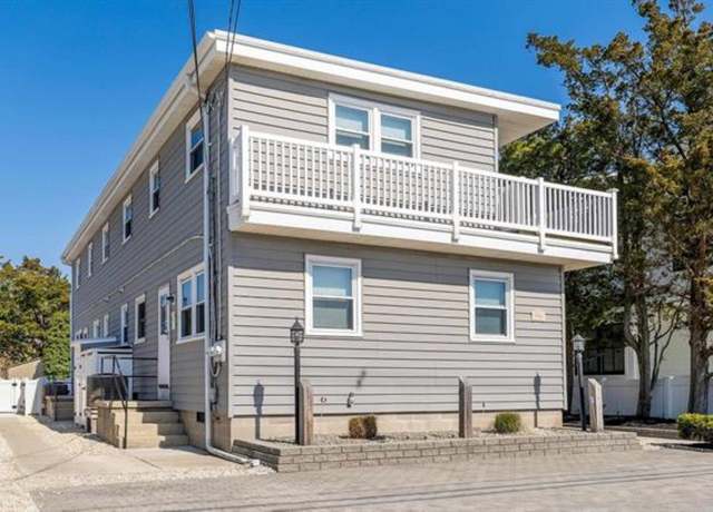 Property at 9903 2nd Ave, Stone Harbor, NJ 08247, 6 beds, 4 baths