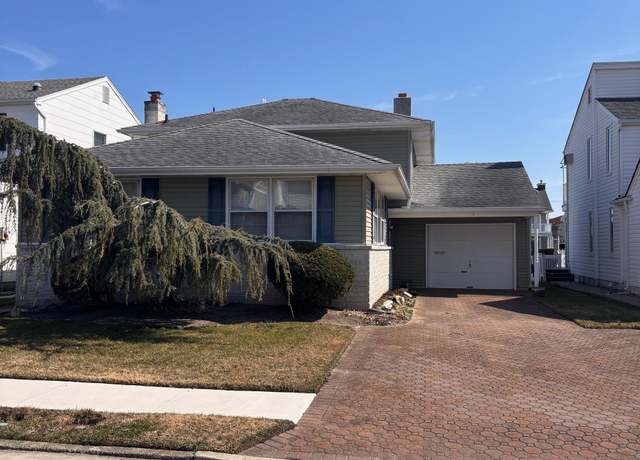 Property at 7 Kingston Ln, Ocean City, NJ 08226, 3 beds, 2.5 baths