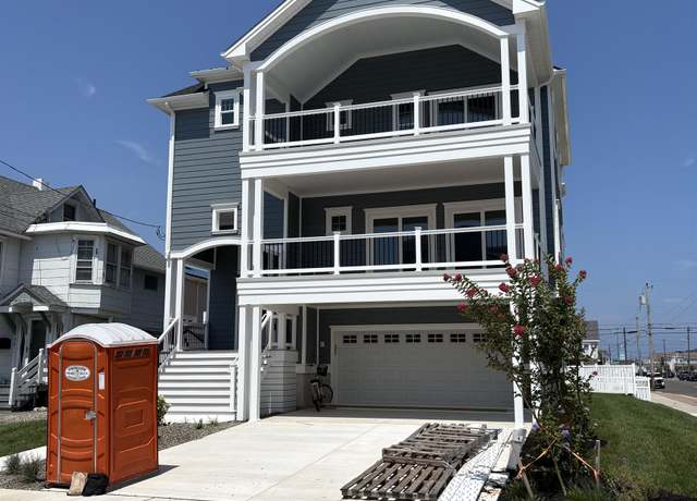 Property at 301 W 1st Ave, North Wildwood, NJ 08260, 5 beds, 4.5 baths