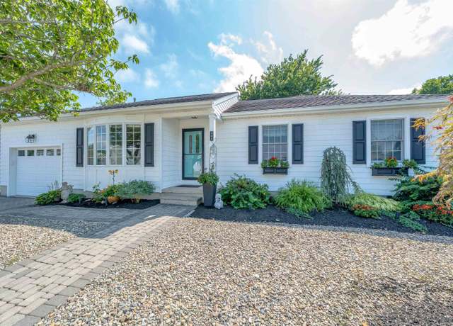 Property at 306 Nantucket Dr, Lower Township, NJ 08204, 3 beds, 2 baths