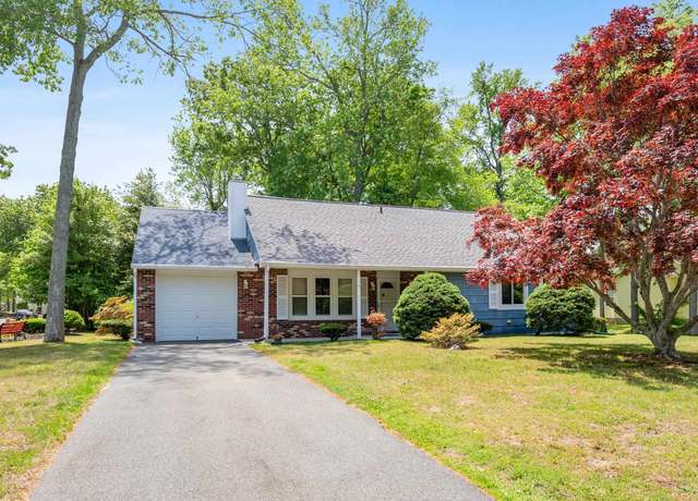 Property at 1 Cypress Ct, Rio Grande, NJ 08242, 3 beds, 1 bath