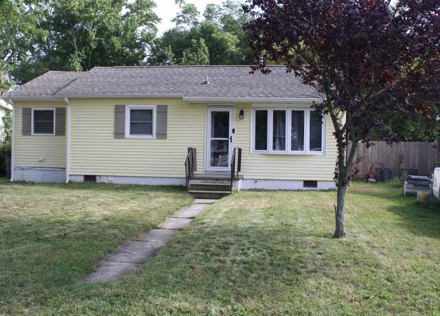 Property at 213 Arizona Ave, Villas, NJ 08251, 2 beds, 1.5 baths
