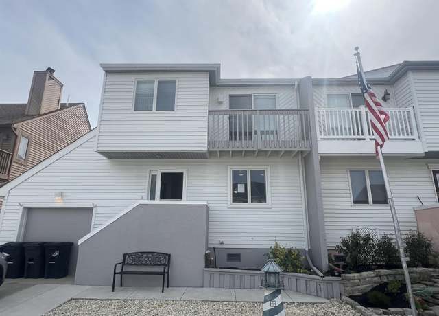 Property at 104 E Memphis Ave Unit A, Lower Township, NJ 08260, 4 beds, 3.5 baths