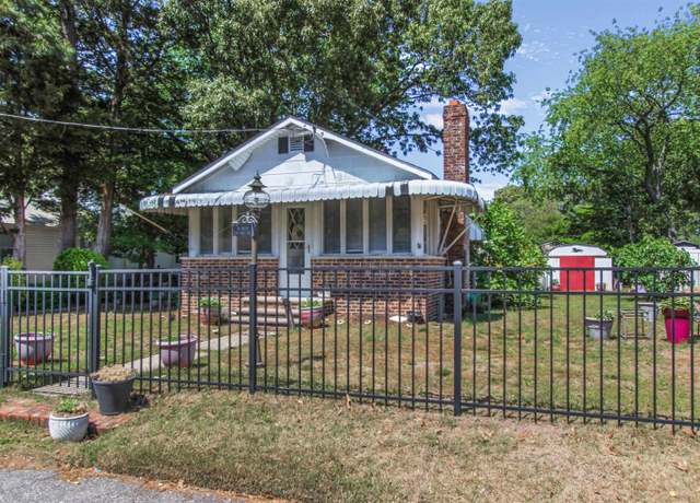 Property at 129 Spruce Ave, Villas, NJ 08251, 2 beds, 1 bath