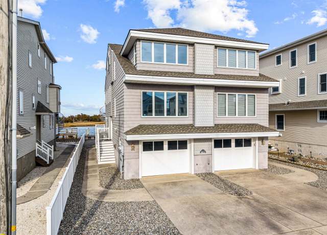 Property at 353 W 39th St Unit West, Avalon, NJ 08202, 4 beds, 3 baths