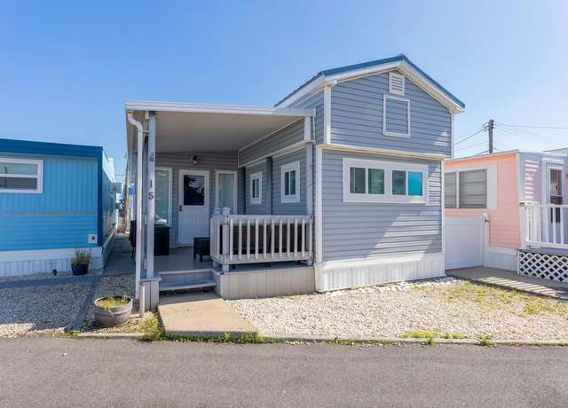 Property at 15 Bennett Ave, Lower Township, NJ 08260, 2 beds, 1 bath