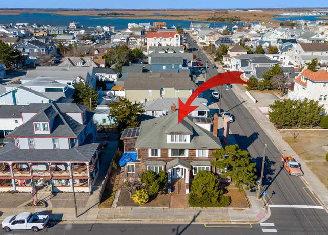Property at 6600 Pacific Ave, Wildwood Crest, NJ 08260, 6 beds, 4 baths