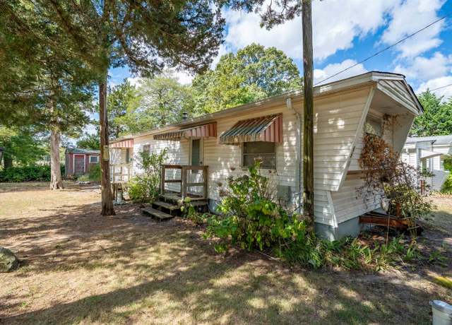 Property at 55 Reeds Rd, Cape May Court House, NJ 08210, 2 beds, 1 bath