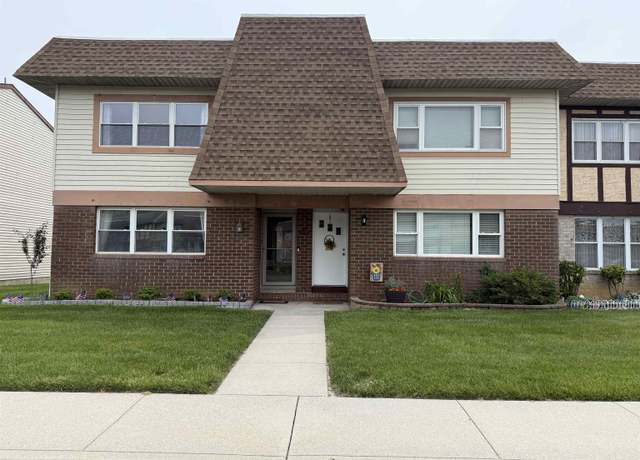 Property at 1964 E Oak Rd, Vineland, NJ 08360, 3 beds, 1.5 baths