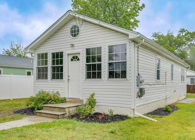 Property at 109 Texas Ave, Villas, NJ 08251, 3 beds, 1 bath