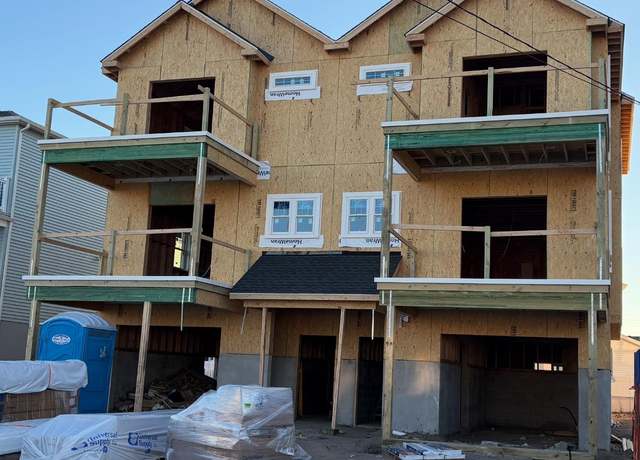 Property at 110 W 7th Ave Unit B, North Wildwood, NJ 08260, 4 beds, 3.5 baths