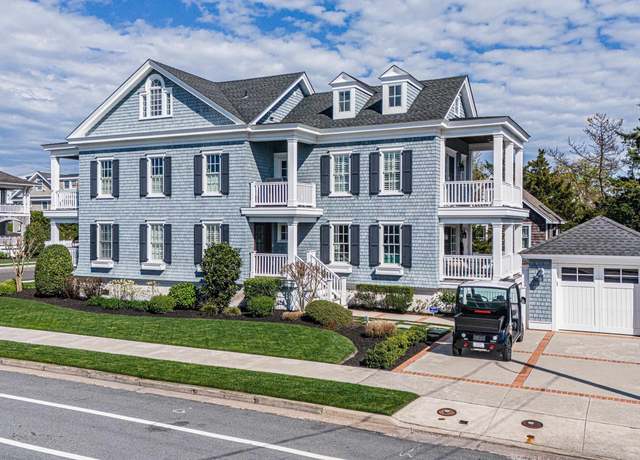 Property at 12 E 17th St, Avalon, NJ 08202, 5 beds, 6.5 baths