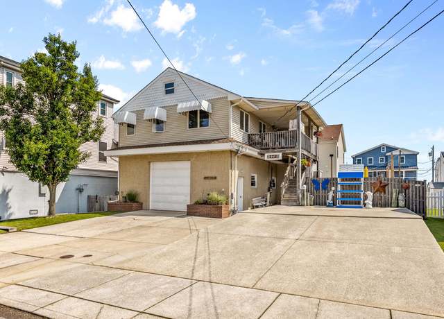 Property at 547 W Magnolia Ave, West Wildwood, NJ 08260, 3 beds, 1.5 baths