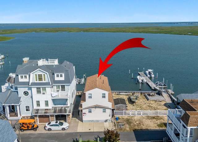 Property at 807 Beach Crk, North Wildwood, NJ 08260, 5 beds, 2 baths
