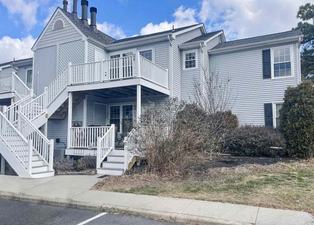 Property at 314 London Ct #314, Egg Harbor Township, NJ 08234, 2 beds, 1 bath