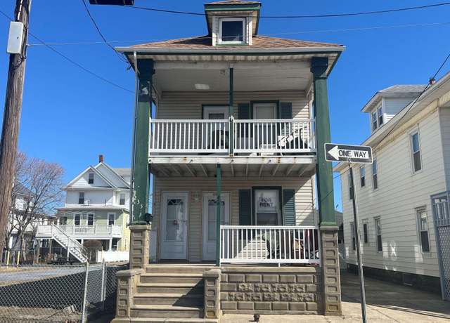 Property at 235 E Magnolia Ave, Wildwood, NJ 08260, 4 beds, 2 baths