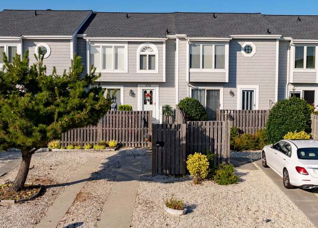 Property at 279 13th St Unit C-6, Avalon, NJ 08202-2312, 3 beds, 2.5 baths