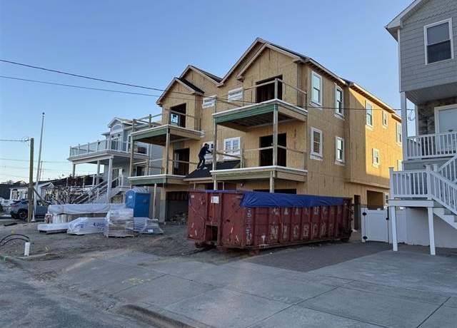 Property at 110 W 7 Ave Unit A, North Wildwood, NJ 08260, 4 beds, 3.5 baths