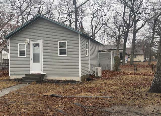 Property at 127 Carolina Ave, Villas, NJ 08251, 1 bed, 1 bath