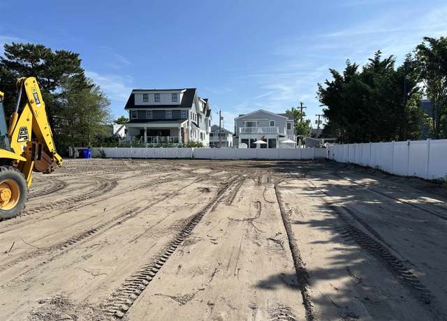 Property at 174 23rd St, Avalon, NJ 08202, 6 beds, 6.5 baths
