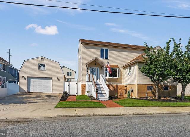 Property at 548 W Pine St, West Wildwood, NJ 08260, 4 beds, 2 baths