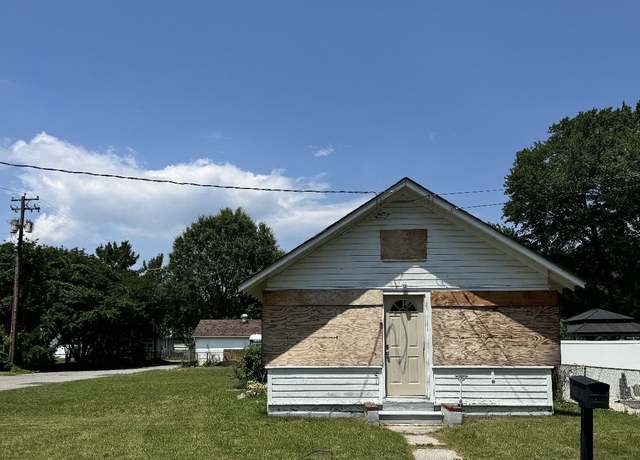 Property at 51 W New York Ave, Villas, NJ 08251, 2 beds, 1 bath
