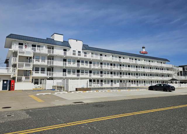 Property at 6109 Atlantic Ave #309, Wildwood Crest, NJ 08260, 1 bed, 1 bath