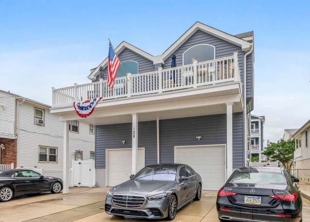 Property at 128 38th St Unit West, Sea Isle City, NJ 08243, 4 beds, 3 baths