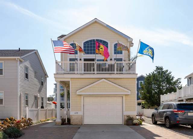 Property at 120 85th St, Sea Isle City, NJ 08243, 4 beds, 3.5 baths